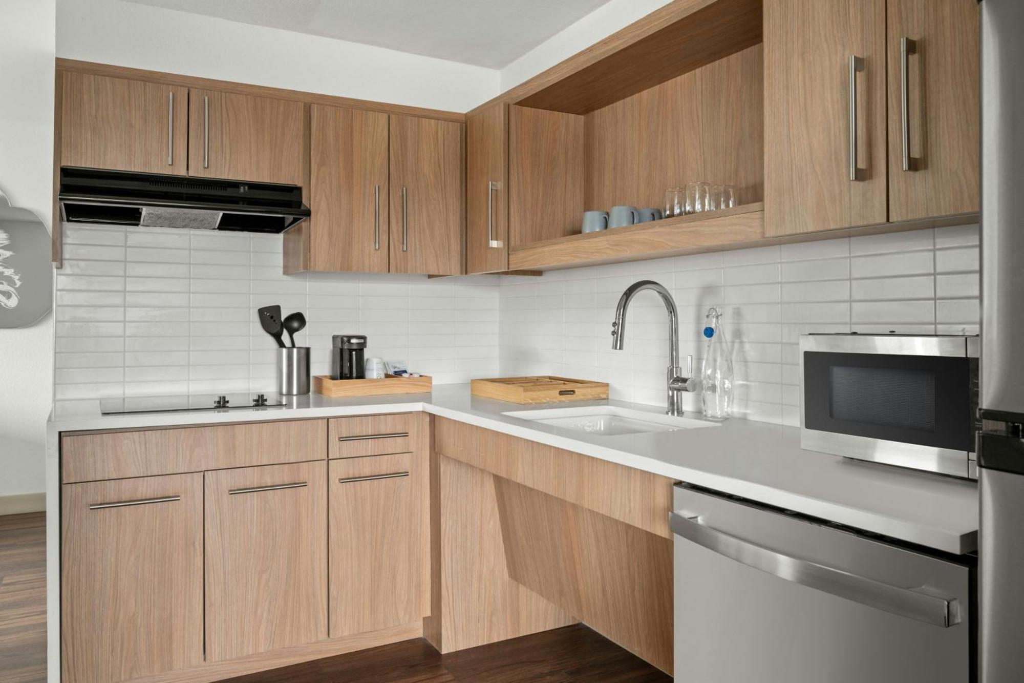 Element Springfield South Hotel Екстериор снимка