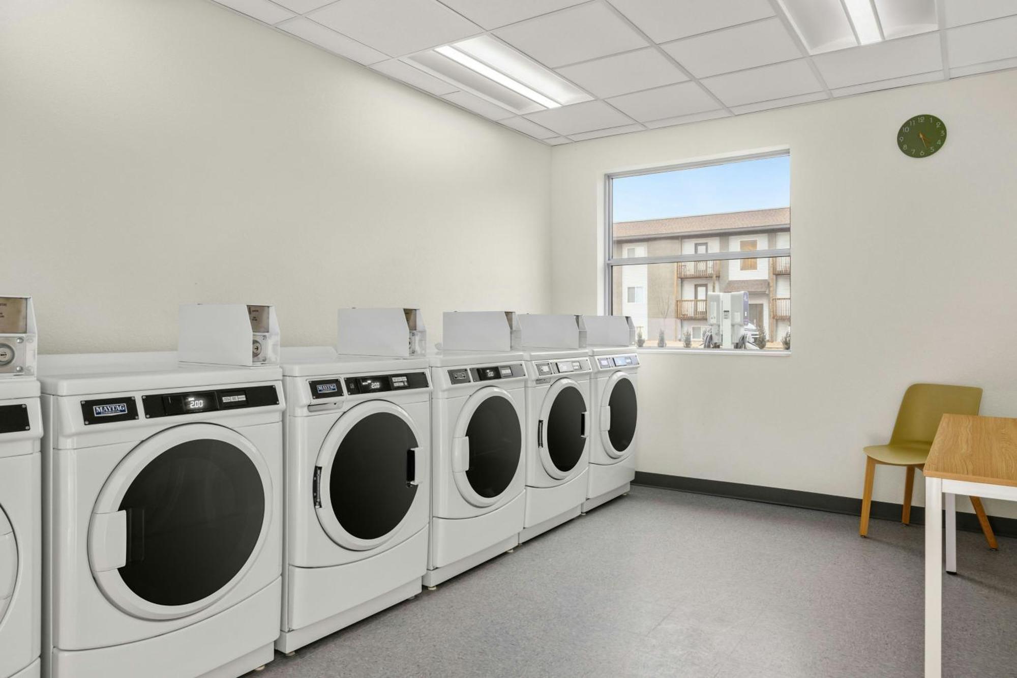 Element Springfield South Hotel Екстериор снимка